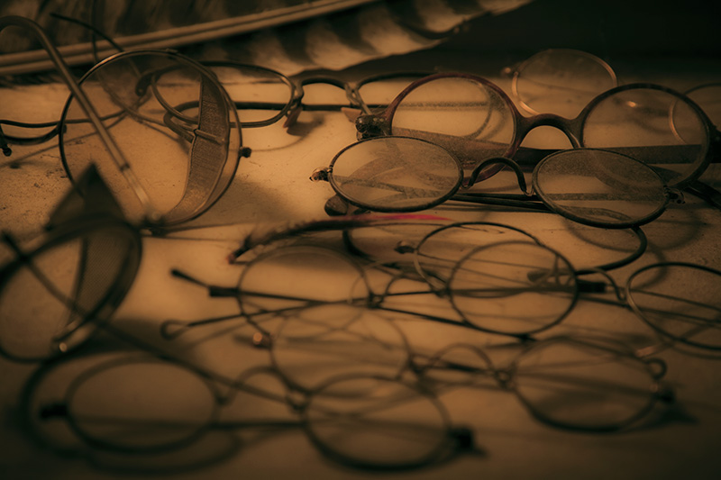 spectacular spectacles