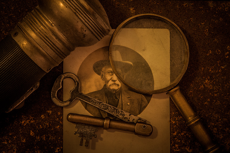 Investigator Simmons