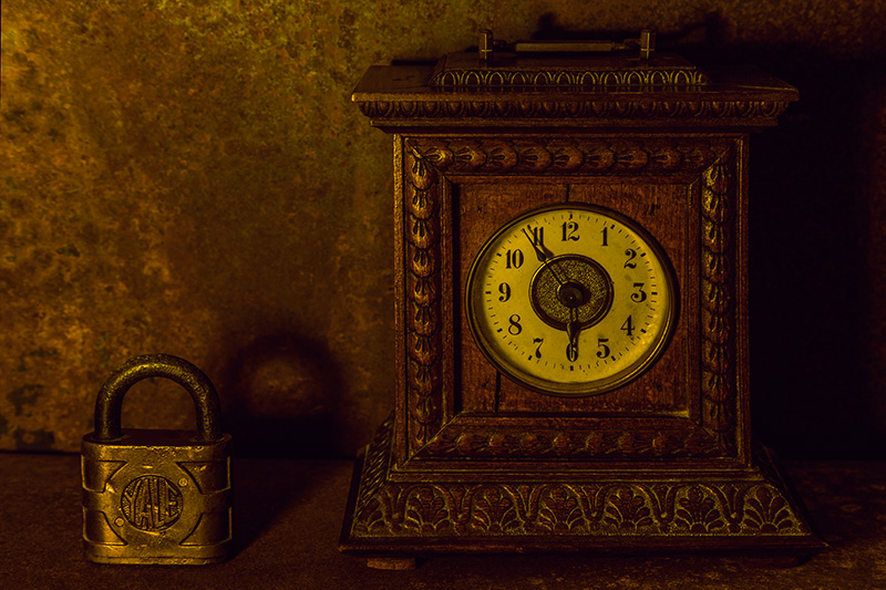 Side by Side Series #9: The Antique Clock and the Golden Lock