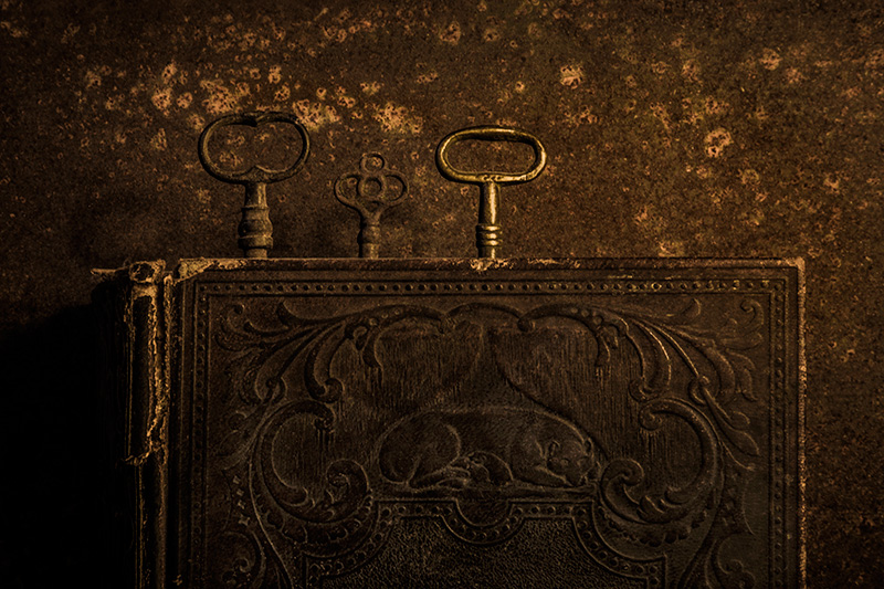 Three Keys/ Bookmark Series #24