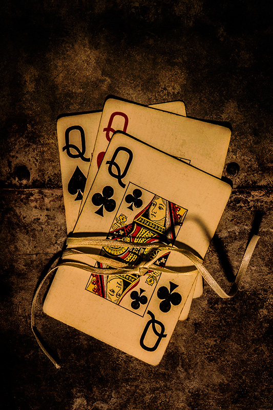 Number Series #4: Three Bound Queens