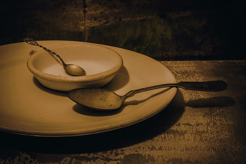 Big & Little Series: Plates & Spoons