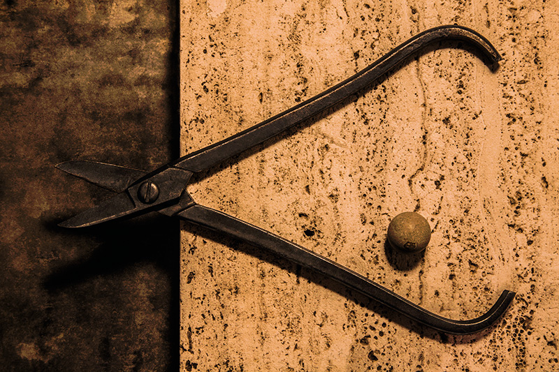 The Wire Cutter and the Orb